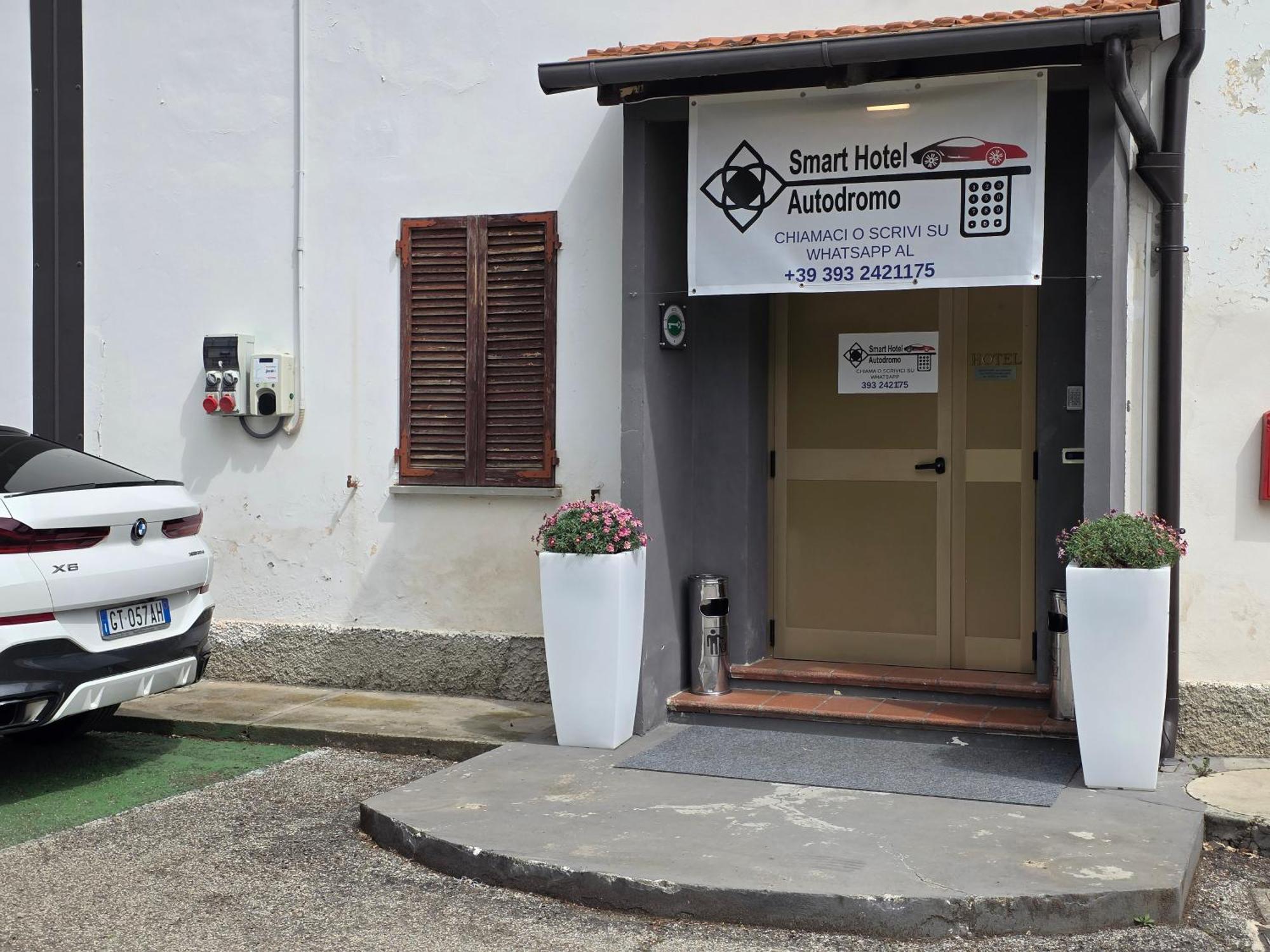 Smart Hotel Autodromo Imola Exterior foto