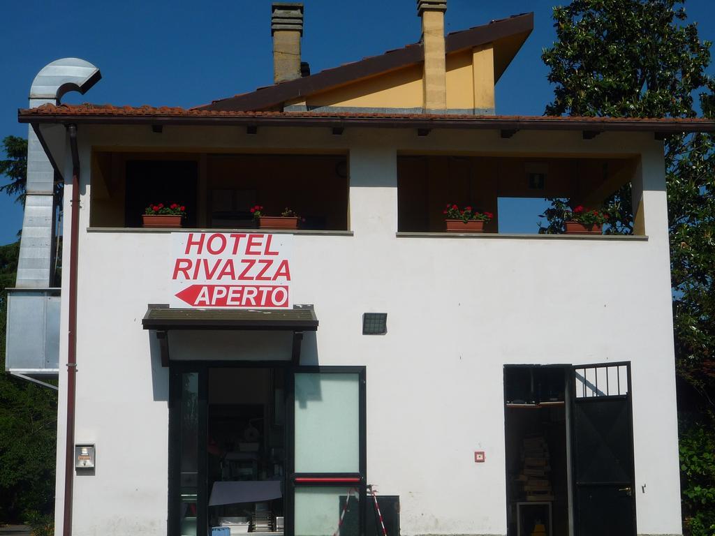 Hotel Rivazza Imola Exterior foto